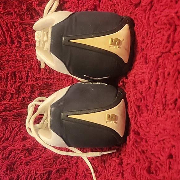 Womens shoes - Picture 4 of 7